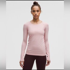 Lululemon Women's Relaxed Fit Long Sleeve Top